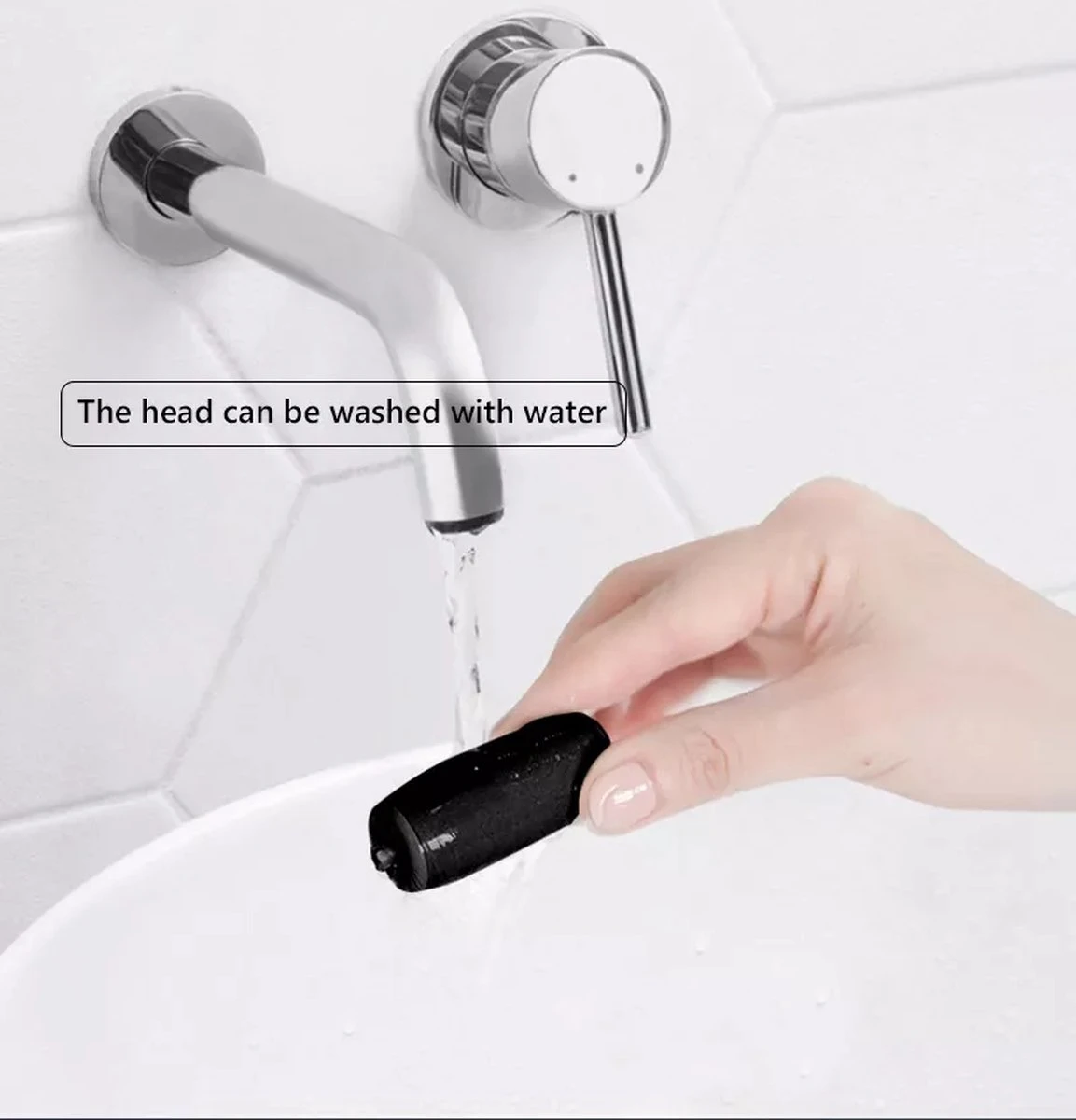 Vastu Eeltverwijderaar - Elektrische Oplaadbare Voetvijl Inclusief Opvangdoekje & Opbergzakje - Callus Remover - Inclusief Extra Opzetvijlen - Afbeelding 4