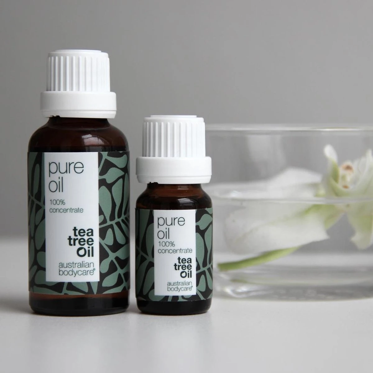 Australian Bodycare Pure Tea Tree Olie 10 Ml - 100% Puur Natuurlijke Tea Tree Olie Uit Australië Tegen Huidproblemen - Houdt De Goede Flora Op De Huid In Balans - Effectief Bij Jeugdpuistjes En Pukkeltjes - Afbeelding 4