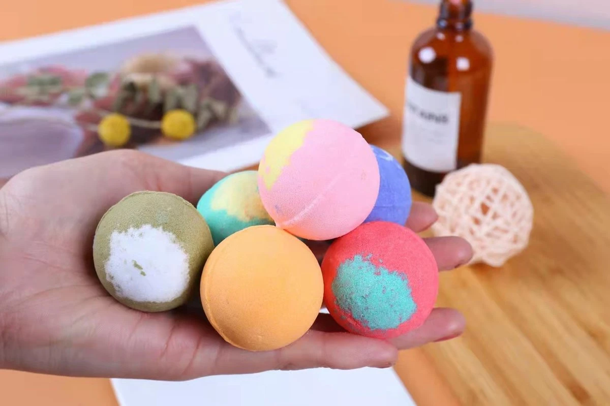 Bruisballen - 30 Stuks - 5 Verschillende Geuren - Voor In Bad - Etherische Oliën - Aromatherapie - Badballen - Badparels - Afbeelding 4