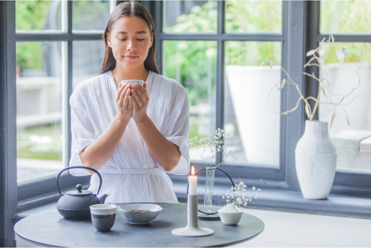 Therme Zen White Lotus Foaming Shower Gel 200 Ml - Afbeelding 3